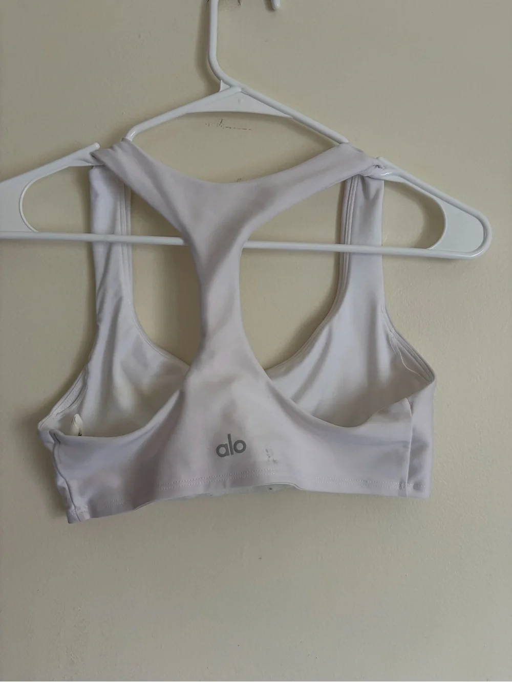 ALO Yoga White Racerback Sports Bra padded